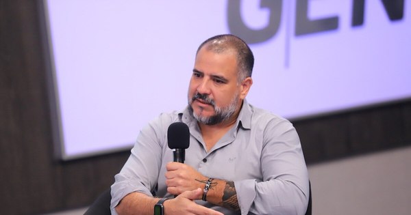 La Nación / Escoto debe ser declarado persona no grata, aseguran