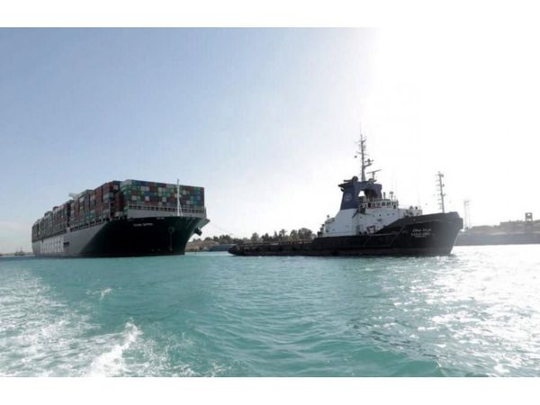 Vuelve la navegación al Canal de Suez tras desbloqueo del paso