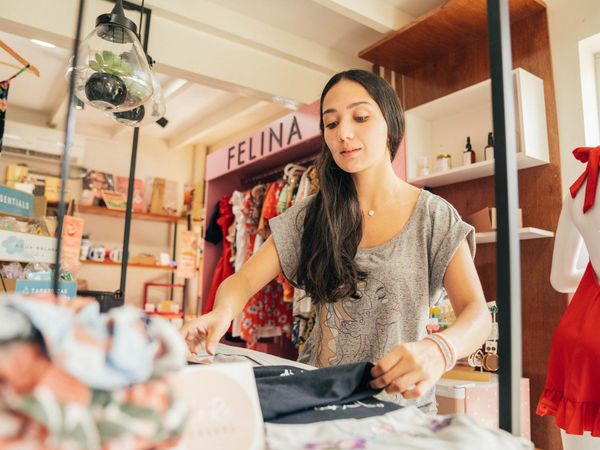 Proyecto Actualízate: Una oportunidad de formación técnica para mujeres jóvenes