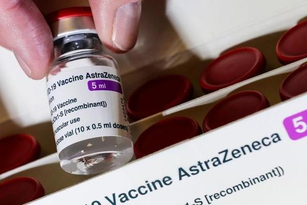 Berlín suspende vacunación con AstraZeneca a menores de 60 años tras varias muertes por trombosis - ADN Digital