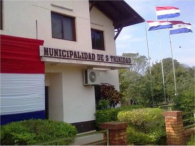 Junta aprueba sin estudio rendición de cuenta de intendente de Santísima Trinidad