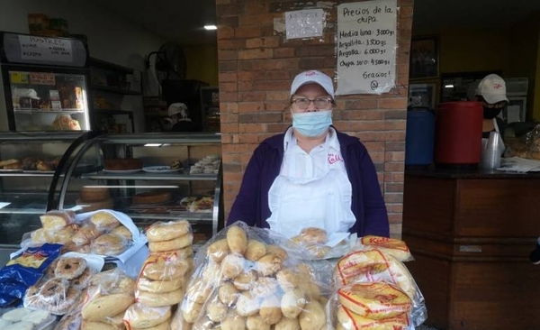 Diario HOY | “Chipa Kali”, tradición de cada Semana Santa en el Mercado 4
