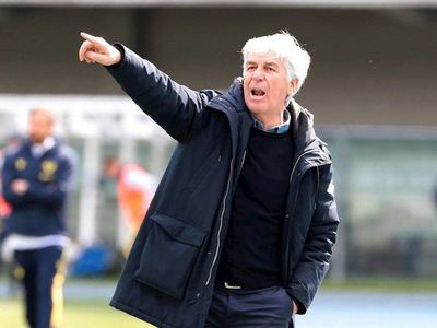 Gasperini, mejor entrenador de Italia por segundo año seguido
