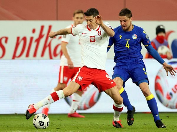 Lewandowski será baja cuatro semanas tras lesionarse con Polonia