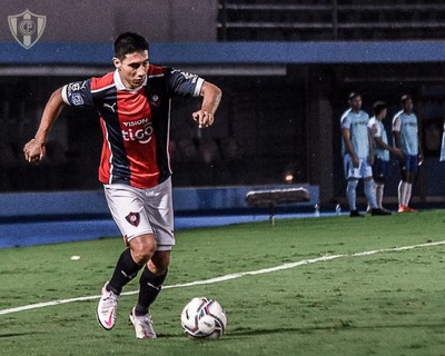 Kure’i seguirá su carrera en Brasil | Noticias Paraguay
