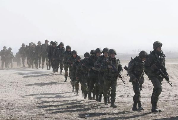 Moscú y Kiev se acusan mutuamente de provocar “escalada” en el este de Ucrania - Mundo - ABC Color