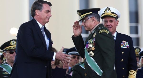 Renunció toda la cúpula de las Fuerzas Armadas de Brasil - Megacadena — Últimas Noticias de Paraguay