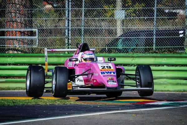 Duerksen renueva con el Mücke Motorsport