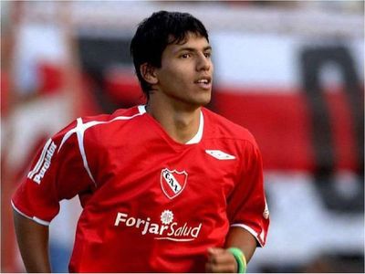 Independiente llamará a Agüero para pedirle que vuelva a su "casa"