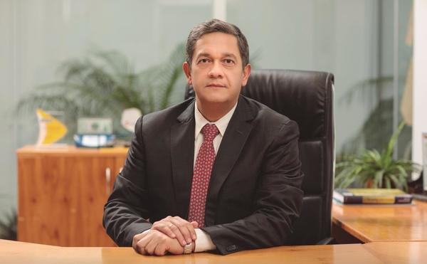 Banco Regional anuncia el retiro de Raúl Vera Bogado como presidente ejecutivo