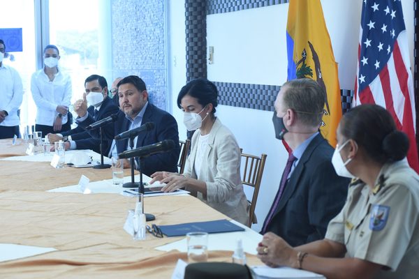 EE.UU. impulsa control aduanero más eficiente contra el narcotráfico en Ecuador - MarketData