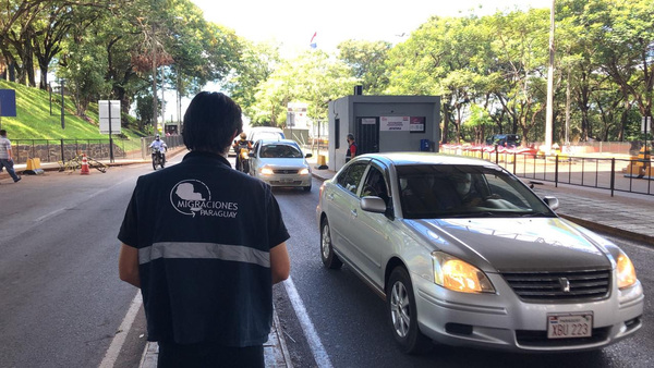 Migraciones reporta disminución del movimiento migratorio a través del Puente de la Amistad