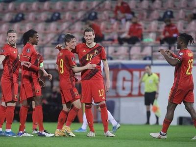 Bélgica exhibe su poderío ofensivo