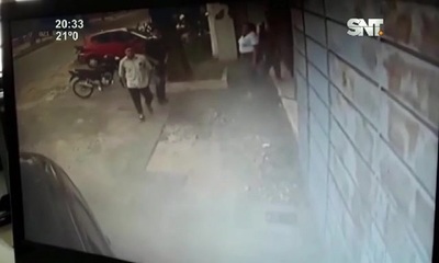 Intento de feminicidio: Un hombre casi atropelló a su pareja - SNT