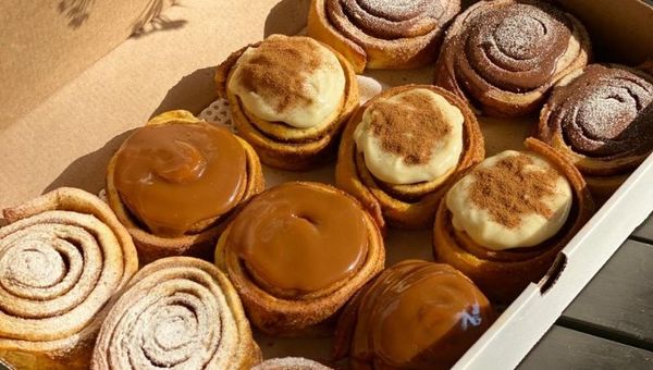 Gonzarolls: rolls de canela caseros hechos con amor (probá el de dulce de leche con helado de crema)