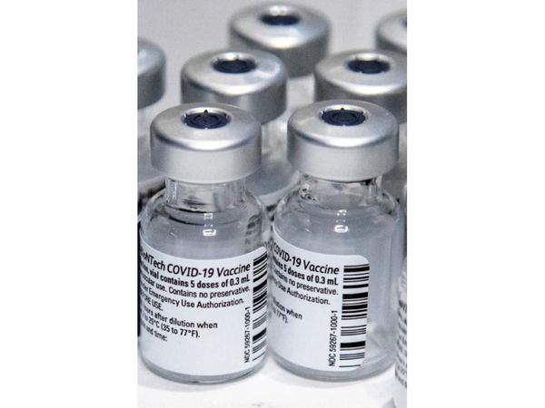 Pfizer aumentará su producción a 2.500 millones de vacunas