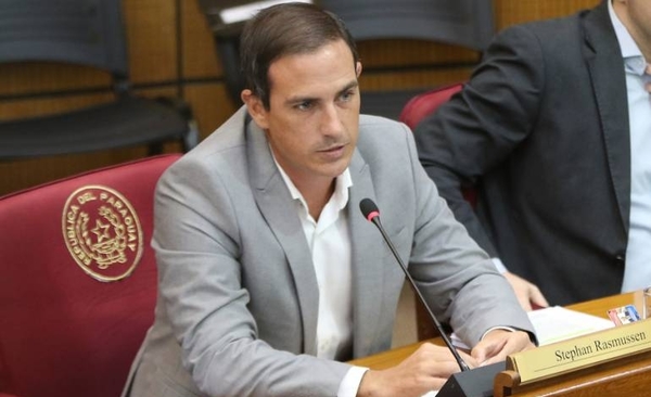 Diario HOY | “Un discurso vacío de realidad y sentimiento”, cuestiona senador