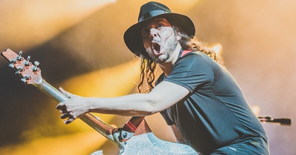 Guitarrista de System of a Down justifica el uso de armas: “Son esenciales para la autodefensa” - C9N