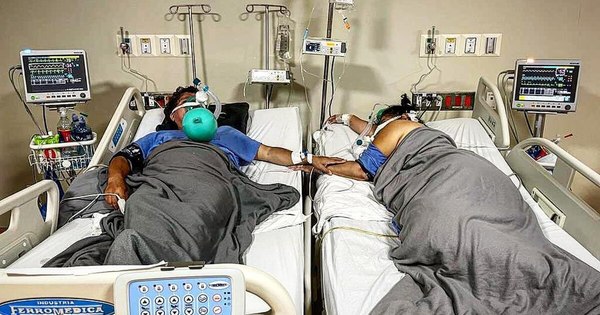 La Nación / Ecuador: amor a 10 pasos de distancia