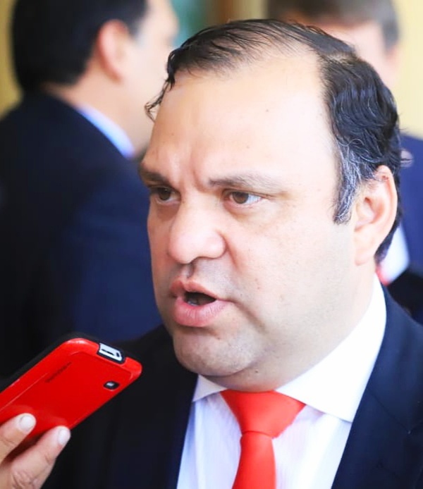 Programas sociales ayudaron a mitigar el incremento de la pobreza en el 2020, según ministro | Ñanduti