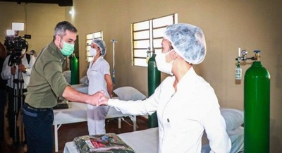 Marito instala pabellón y enfermos Covid mendigan por medicamentos - Noticiero Paraguay