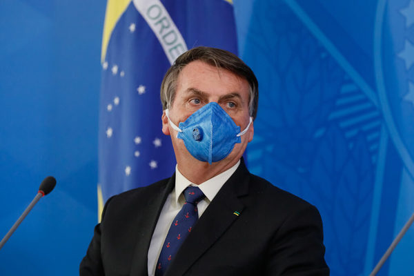 Bolsonaro rechazó las restricciones de movimiento y pidió a la población volver al trabajo | Ñanduti
