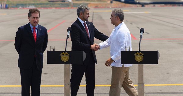 La Nación / Iván Duque: “He visto una gran capacidad de Abdo de enfrentar los retos”