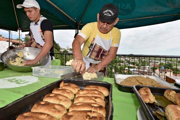 Jueves Santo con “Karu Guasú”: Un gran almuerzo ante el ayuno del Viernes Santo en Paraguay