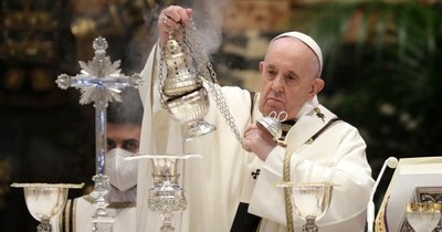 La Nación / Papa renuncia al lavado de pies del Jueves Santo