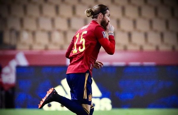 Sergio Ramos vuelve a lesionarse y se perderá el clásico ante Barcelona