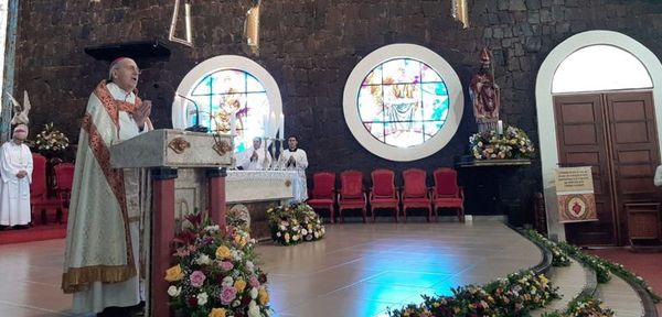 Participación en celebraciones de días santos con agendamiento en la Catedral San Blas - ABC en el Este - ABC Color