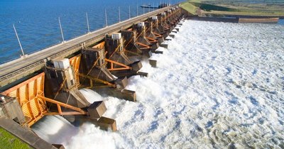 La Nación / Yacyretá suministró en marzo 180.459 MWh a la Ande
