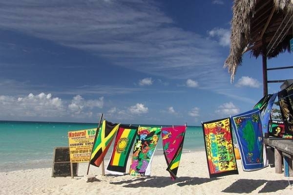 Diario HOY | Jamaica prohíbe los vuelos desde Paraguay y otros 5 países sudamericanos