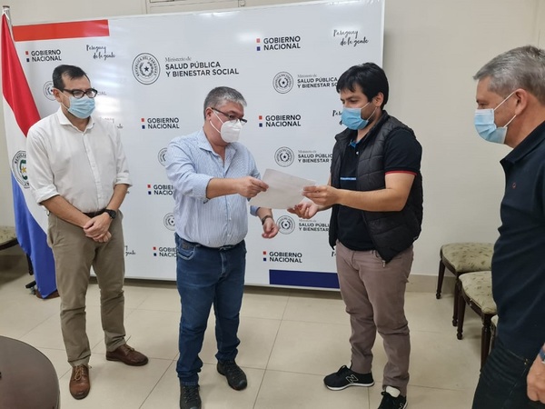 Itapúa, el tercer departamento más afectado por el COVID, tiene nuevo director de Región Sanitaria | Ñanduti