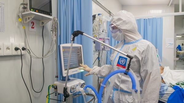 Exigen al Estado tomar control de todos los servicios médicos del país