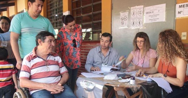La Nación / Voto accesible está disponible en 12 ciudades del país