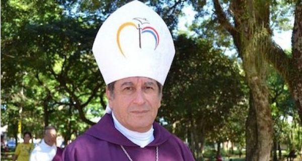 Monseñor Ricardo Valenzuela nota desorientado al presidente Marito