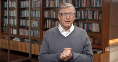 La Nación / Bill Gates predice que la pandemia del COVID-19 se acabará en el 2022