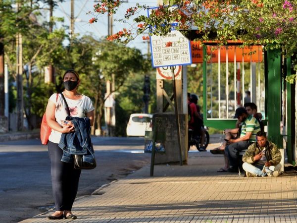 Calvario de pasajeros se agudiza y proponen reforma con incentivos