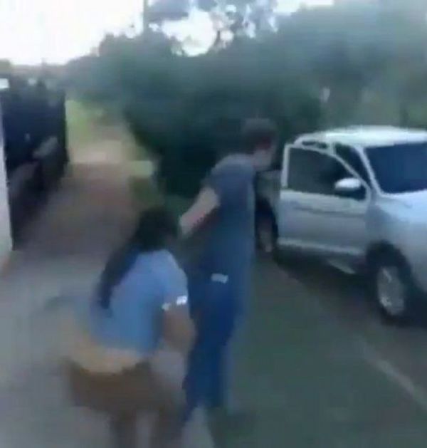 Fiscalía investiga violencia doméstica contra una mujer tras video difundido en redes sociales
