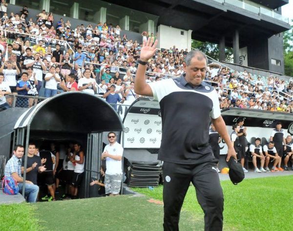 El mensaje especial de Olimpia para Chiqui Arce