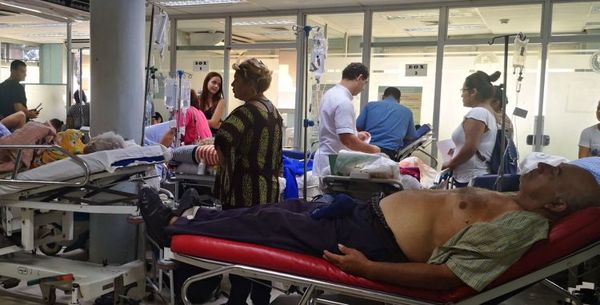 Pese a la habilitación de camas, los hospitales están colapsados
