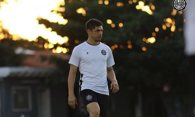 Orteman perfila como titulares a Isidro Pitta y Rodrigo Rojas