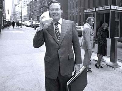 HACE 48 AÑOS SE HIZO LA PRIMERA LLAMADA POR TELÉFONO CELULAR DE LA HISTORIA