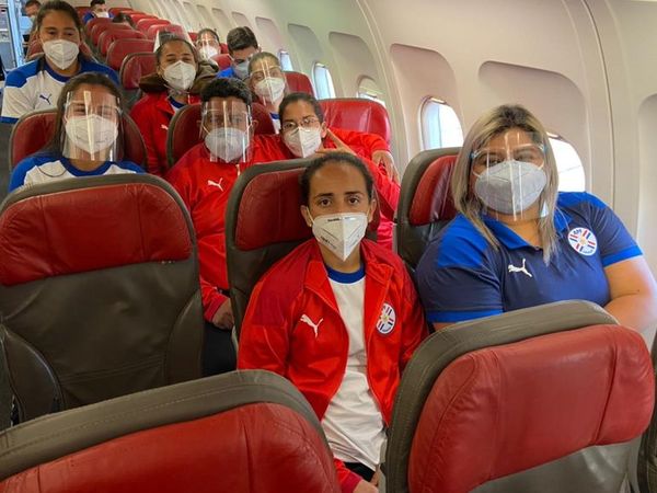 La selección viajó a Asia para el amistoso con Japón - Fútbol - ABC Color