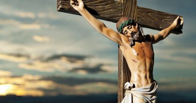 La Nación / Jesuita presenta su original “Pasión de Cristo” en guaraní