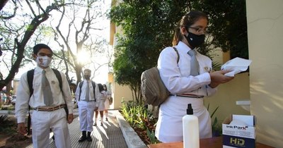 La Nación / Recomiendan extender las clases virtuales por una semana más