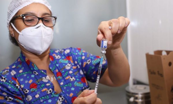 Endocrinólogos aseguran que vacunas no serán suficientes si no se cumplen medidas  sanitarias básicas