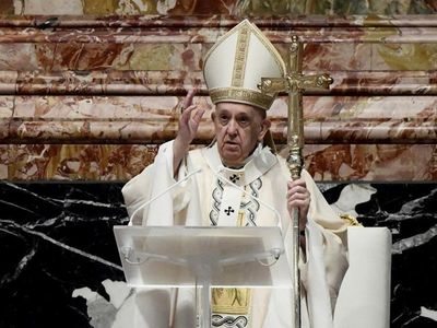 El Papa pide que vacunas anticovid lleguen a países más pobres