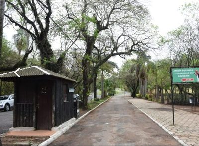 Denuncian violación en el jardín botánico | OnLivePy